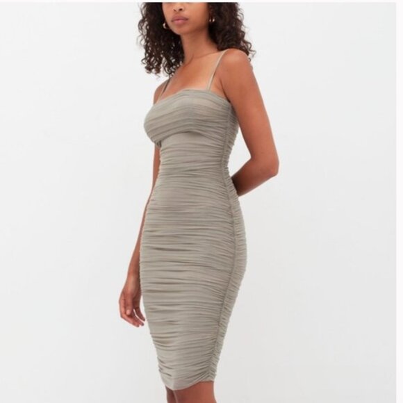 Aritzia Ten by Babaton Luxor Midi Dress Beige Sage Green Size 4 - Picture 1 of 7